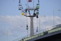 Koelner Seilbahn Gondel blieb haengen Koeln Linksrheinisch P451